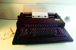 Olivetti Typewriter, TMYV01P02_16