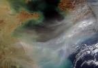 Thick plume of haze from the coast of China to the Korean Peninsula, December 2008, TOPD01_036