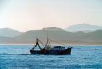 Fishing Boat, mountains, Los Barriles, Baja California Sur, Sea of Cortez, TSFV01P08_18.1718