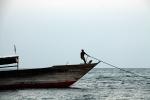 Man on a Line, Bow, Rope, Lake Tanganyika, TSPD01_182