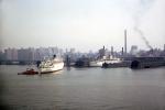 Cruise Ship, Tugboats, skyline, Docks, Piers, Cruiseliner, towboat, 1968, 1960s