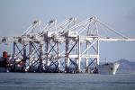 Zhen hua 1, Heavy Load Carrier, IMO: 7506572, ZPMC, Port of Oakland, Gantry Crane, Harbor, TSWV06P07_17