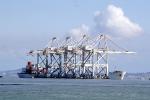 Zhen hua 1, Heavy Load Carrier, IMO: 7506572, ZPMC, Port of Oakland, Gantry Crane, Harbor, TSWV06P07_18
