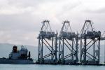Zhen hua 1, Heavy Load Carrier, IMO: 7506572, ZPMC, Port of Oakland, Gantry Crane, Harbor, TSWV06P09_07
