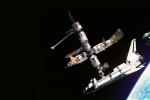 International Space Station, Space Shuttle, USSD01_001