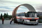Bolvo Bus, Hoop Arch, unique, Horizon Bus Tours, New Zealand, person leaning, 1984, 1980s, VBSV04P06_14