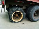 blown tire, VCAD01_017