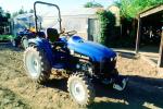 New Holland, TC33 tractor, VCFV01P03_17