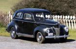 1940 Ford Deluxe, 4-door coupe