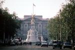 Buckingham Palace, taxi, London, Car, Automobile, Vehicle, VCRV02P15_04