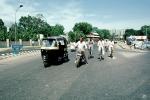 Road, Street, Bajaj, Taxi, Ahmadabad, Three-Wheeler, 3-Wheeler, Tri-Wheeler, Minicar, microcar, VCRV04P14_04