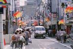 car, Vehicle, crowded, van, Pedestrians, Narita, City Street, Automobile, VCRV07P06_06
