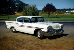 1958 Pontiac Strato Chief, Car, four-door sedan, automobile, 1958, 1950s, VCRV21P10_18