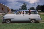 1953 Plymouth Suburban Savoy, suburbs