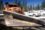 Mack Truck, Royal Gorge, Sierra-Nevada Mountains, VCSV01P03_18