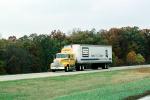 Freightliner, Penske, Interstate Highway I-64, Semi-trailer truck, Semi, VCTV03P08_06