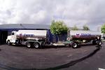 Oil Tanker, Gasoline Truck, Freightliner, VCTV03P08_17