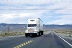 Freightliner, Semi-trailer truck, Semi, Highway 395, VCTV05P05_01