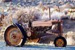 John Deere, Rusting Farm Tractor, rust, north of Carson City, VCZV01P07_10