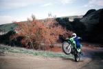 Kawasaki 500, Uni-Trak, Off-Road, Dirt Bike, Racing, Wheelie, unpaved, VMCV01P12_11