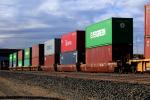 Piggyback Container Cargo, Tehachapi, California, intermodal, VRFD01_090