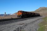 BNSF 4251 Diesel Engine, Train rumbles through Tehachapi, Hopper Railcars, Diesel Engine 4251, Monolith, VRFD01_178