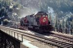 SP 8535 Southern Pacific, SD40T-2, Keddie Wye, Feather River Canyon, VRFV08P14_11