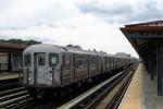 R-62 Express, Castle Hill Avenue, Parkchester, Station Platform, New York City Subway Train, elevated NYCTA