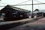 GG-1 Electric Locomotive, #4895, platform, railway station, Harrisburg, VRPV08P12_13